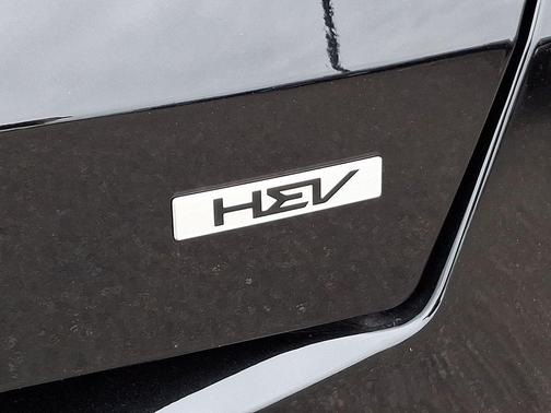 Aurora Black Pearl 2026 Kia Sorento Hybrid EX