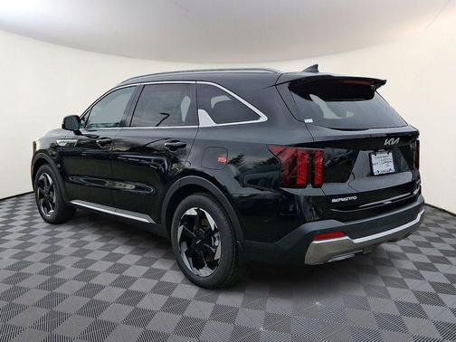 Aurora Black Pearl 2026 Kia Sorento Hybrid EX