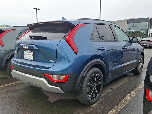 2025 Kia Niro EX