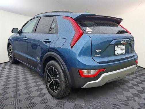 2025 Kia Niro EX