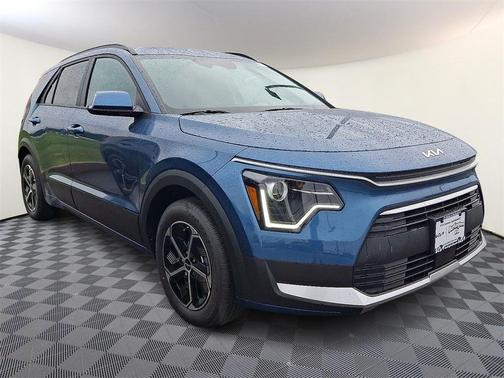 2025 Kia Niro EX