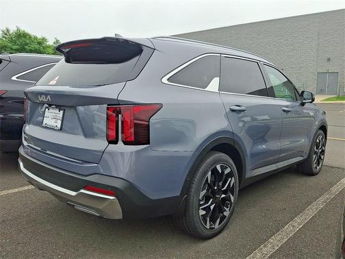 2025 Kia Sorento SX