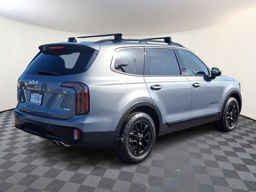 Everlasting Silver 2024 Kia Telluride SX X-Pro