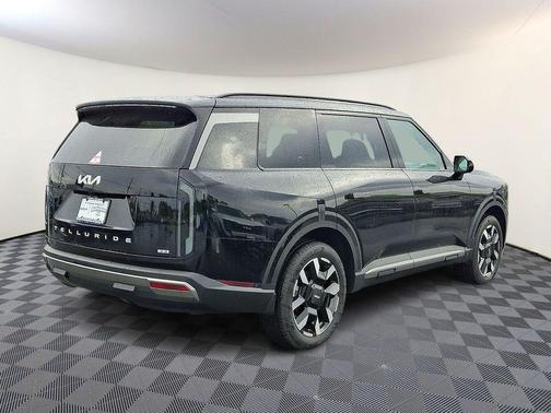 Ebony Black 2027 Kia Telluride S