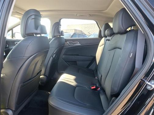 2025 Kia Sportage Hybrid EX