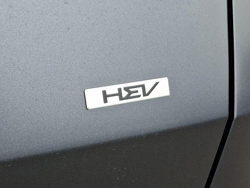 Shadow 2026 Kia Sportage Hybrid SX-Prestige