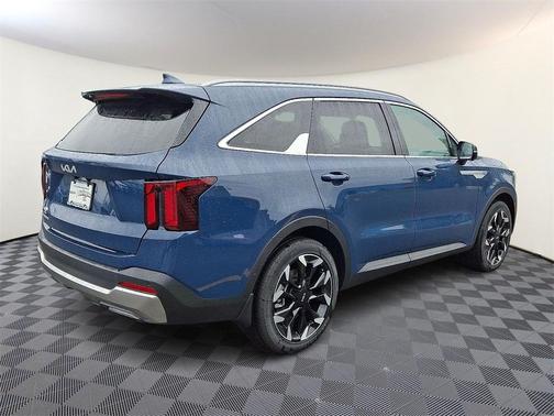 2025 Kia Sorento SX