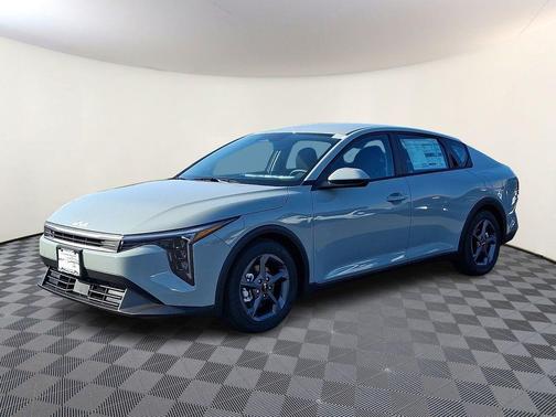 Haze 2026 Kia K4 LXS