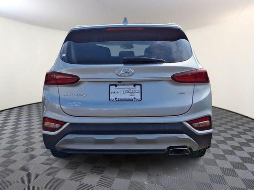 Shimmering Silver Pearl 2020 Hyundai SANTA FE 2.4 SEL