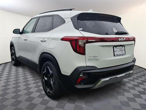 2025 Kia Seltos EX