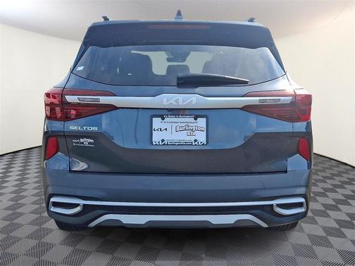 2022 Kia Seltos EX