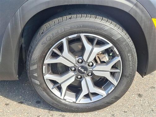 2022 Kia Seltos EX