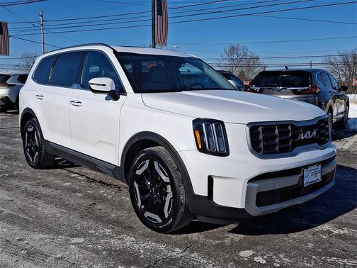 2023 Kia Telluride S