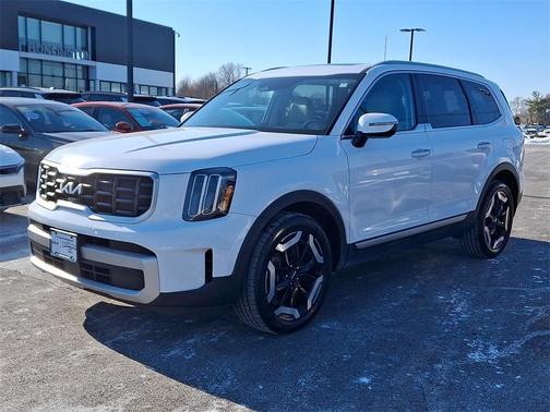 2023 Kia Telluride S