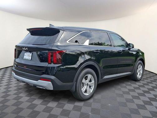 Ebony Black 2026 Kia Sorento LX