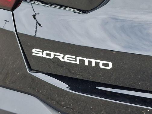 Ebony Black 2026 Kia Sorento LX