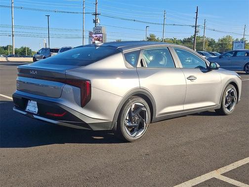 2025 Kia K4 EX