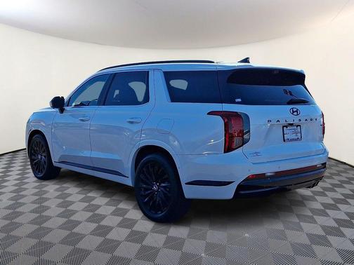 Hyper White 2025 Hyundai PALISADE Calligraphy Night Edition