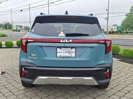 2025 Kia Seltos EX