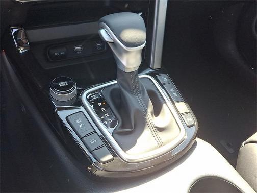 2025 Kia Seltos SX