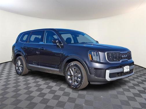 2025 Kia Telluride LX