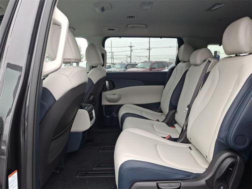 2026 Kia Carnival Hybrid EX