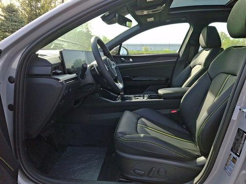 Wolf Gray 2026 Kia K5 GT