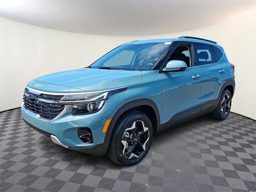 2025 Kia Seltos EX