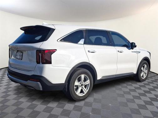 2026 Kia Sorento LX