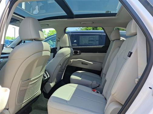 2025 Kia Sorento X-Line EX