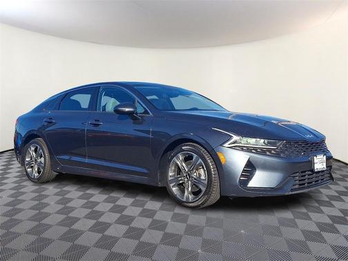 2022 Kia K5 EX