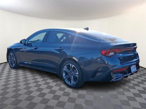 2022 Kia K5 EX