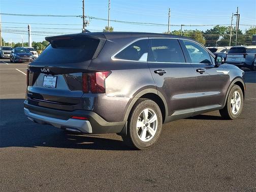 2026 Kia Sorento LX