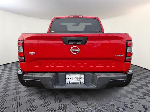 2022 Nissan Frontier S