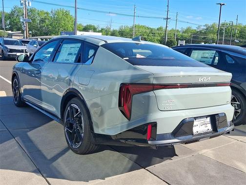 2025 Kia K4 GT-Line