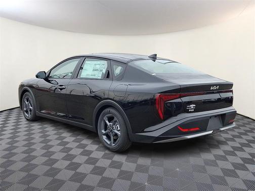 2026 Kia K4 