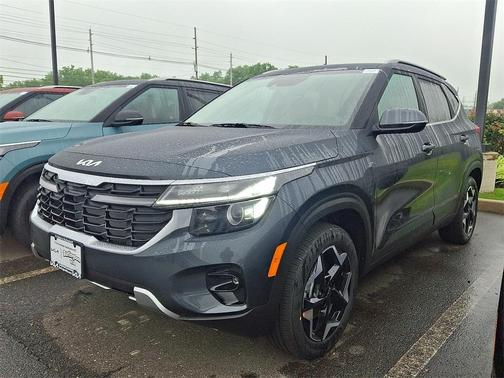 2025 Kia Seltos EX