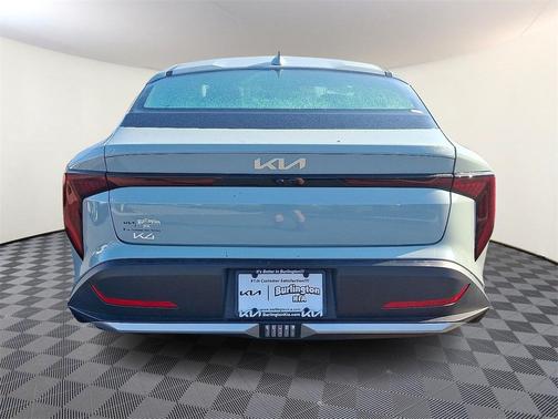 2025 Kia K4 