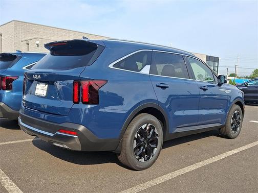 2025 Kia Sorento S