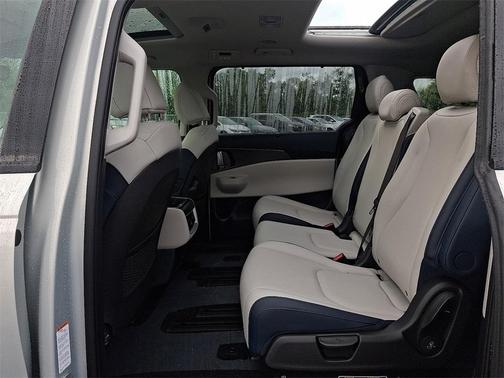 2026 Kia Carnival Hybrid SX