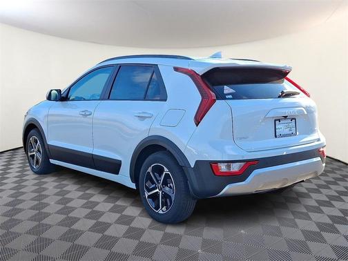 2026 Kia Niro EX