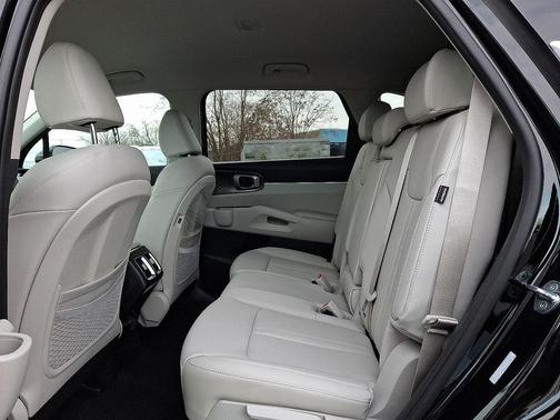 2026 Kia Sorento Plug-In Hybrid EX