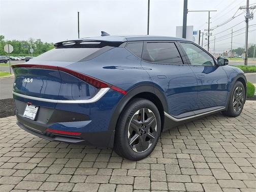 2025 Kia EV6 Light Long Range