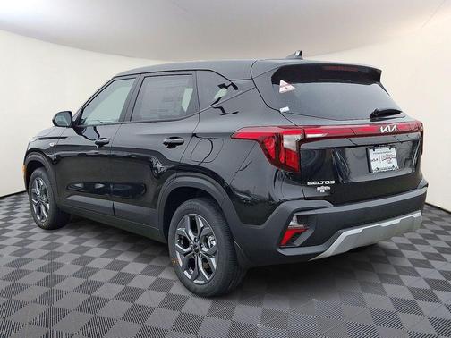 2026 Kia Seltos LX