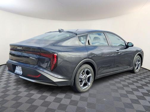 2026 Kia K4 