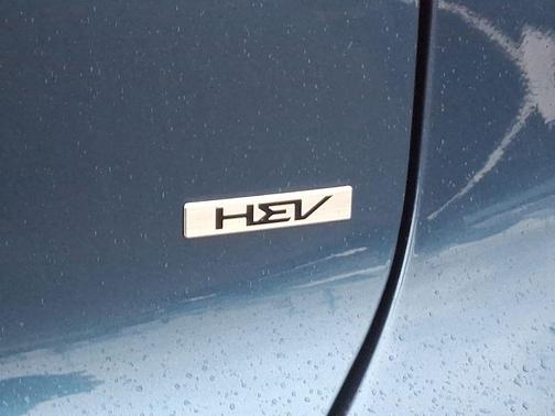 Mineral Blue 2026 Kia Niro EX