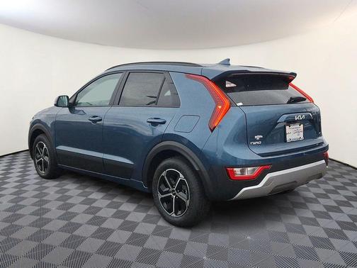 Mineral Blue 2026 Kia Niro EX
