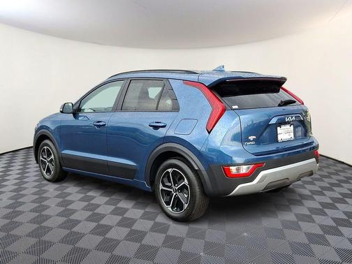 Mineral Blue 2026 Kia Niro EX