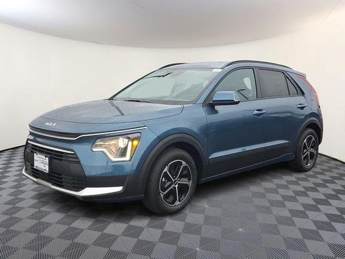 Mineral Blue 2026 Kia Niro EX