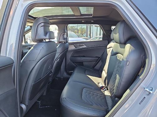 Wolf Gray 2027 Kia Sportage Hybrid X-Line